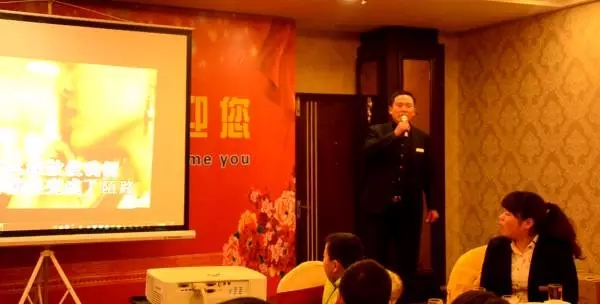 金裕好声音：黄主任的《走过这间咖啡屋》