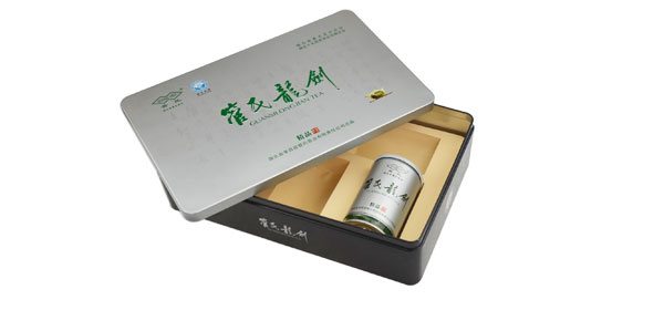 茶叶铁盒.jpg
