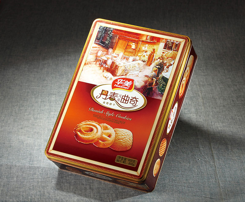 方形铁盒.jpg
