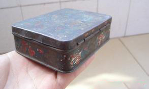 中国古代铁盒包装.jpg