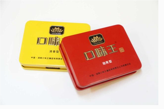 口味王槟榔铁盒 (4).png