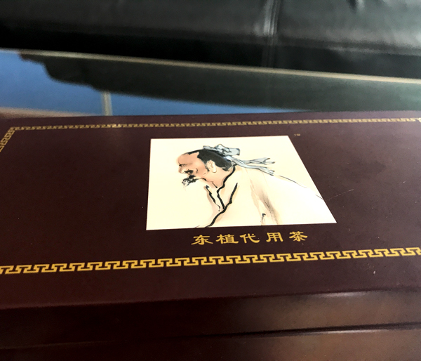 铁盒1.jpg