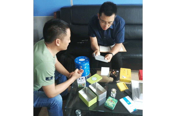 铁盒包装厂家.png