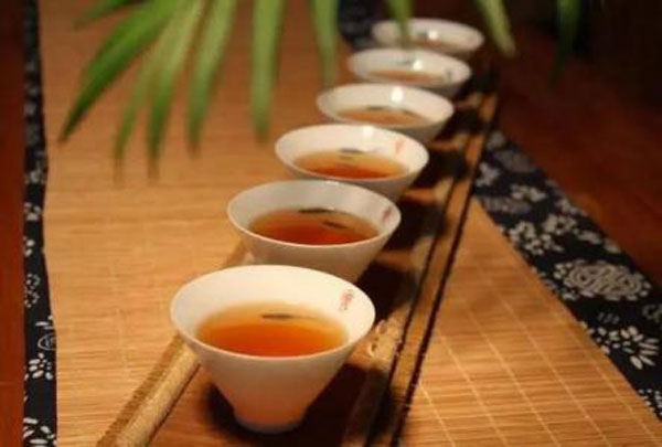 喝茶的态度