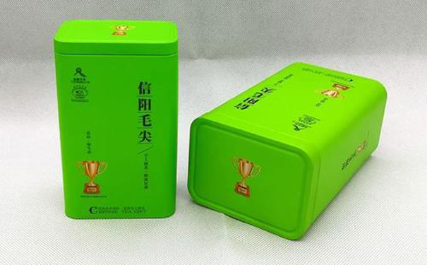 信阳毛尖铁盒